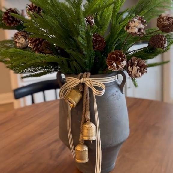 🔥$7.99 Today Only🔥The Best Holiday Greenery - Realistic Norfolk Pine Stems