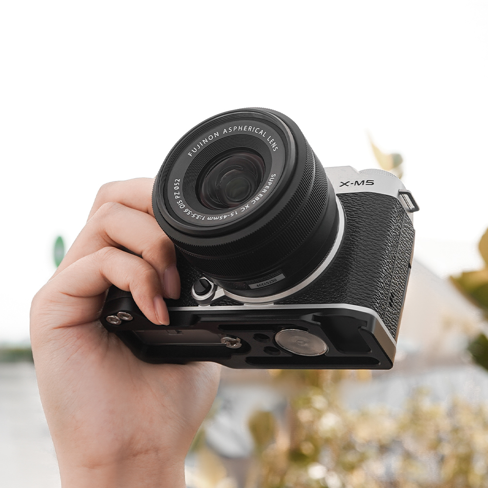 Flymile L-Shaped Grip for FUJIFILM X-M5 