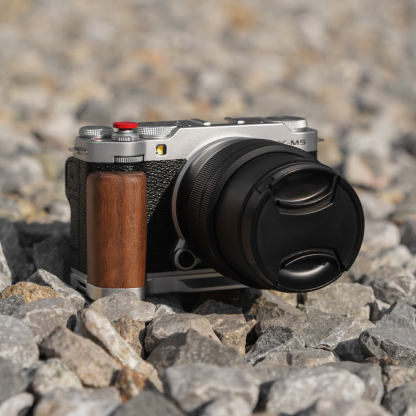 Flymile L-Shaped Grip for FUJIFILM X-M5 