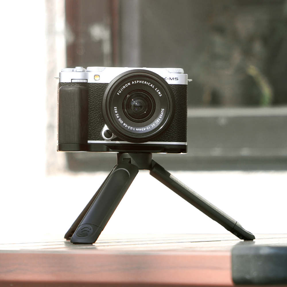 Flymile L-Shaped Grip for FUJIFILM X-M5 