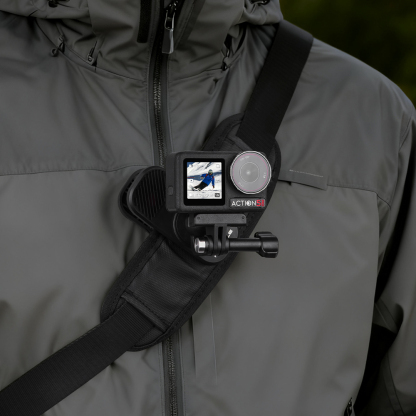 Flymile Magnetic Backpack Clip Clamp Mount for DJI Action 5 Pro/OSMO Nano/Insta360 X5