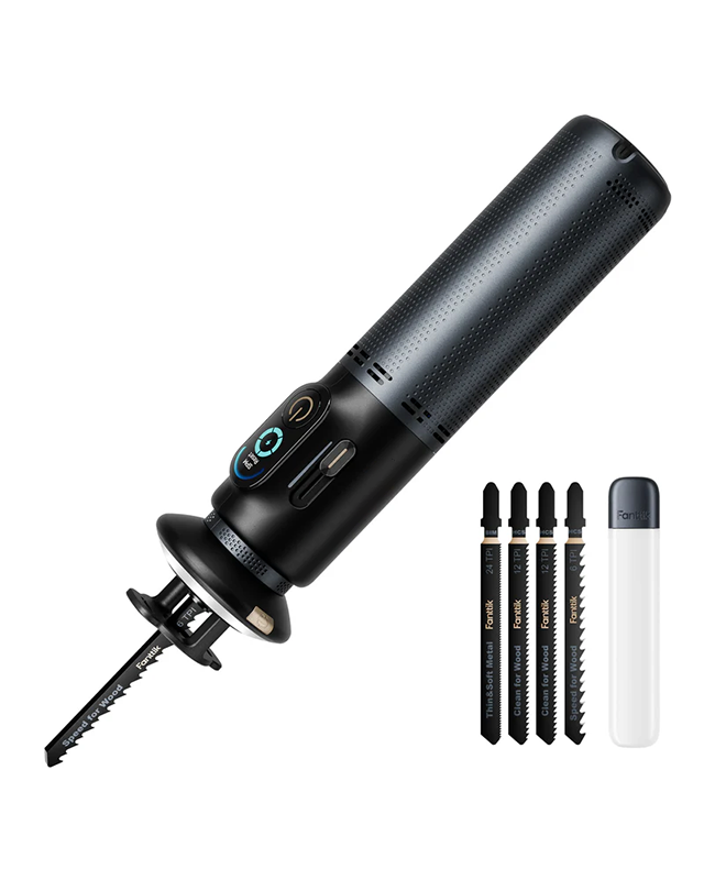 Portable and compact cordless reciprocating saw