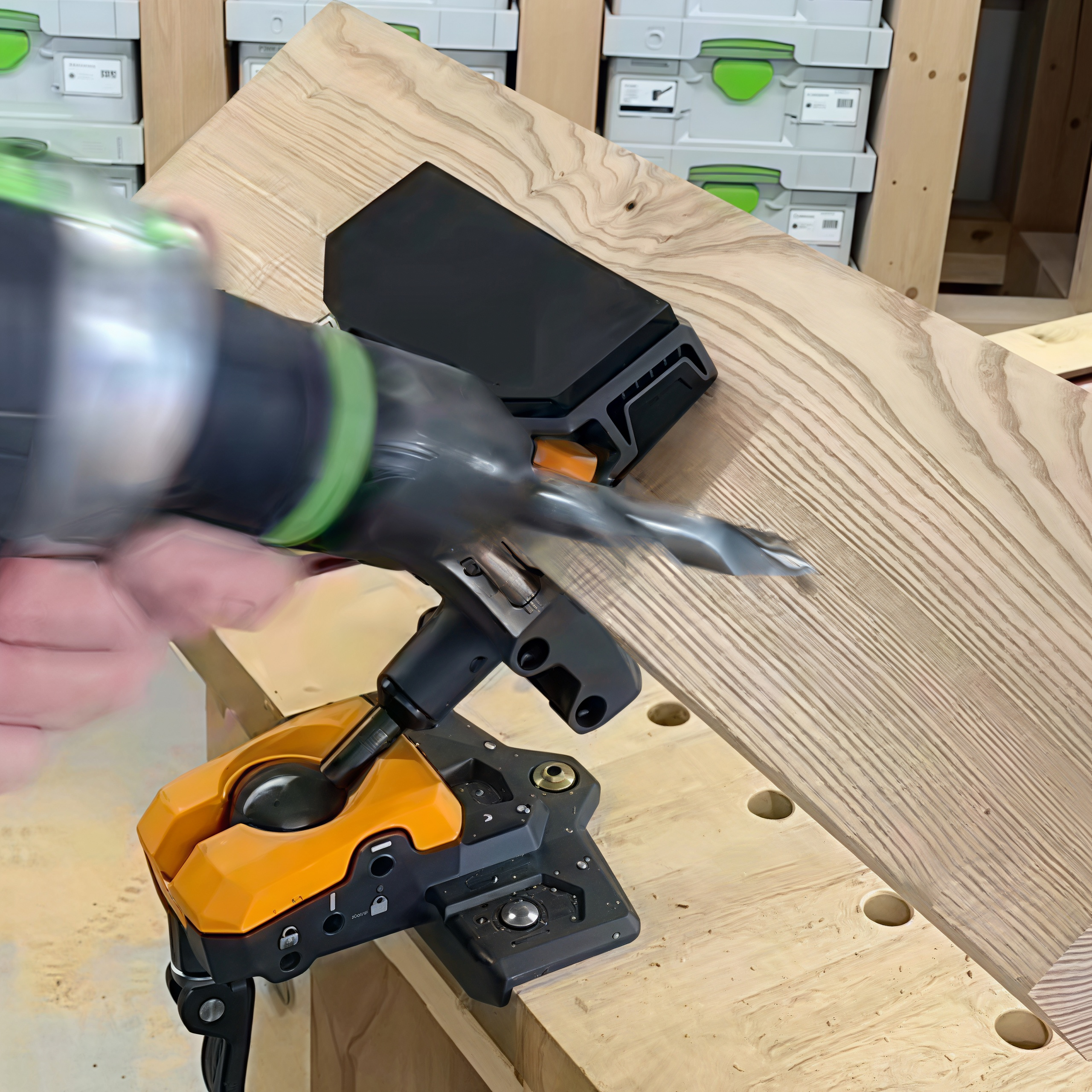 360° Articulating Bench Vise – Lock Any Angle With One Hand, 8 Locking Positions, Swap-In Jaw Pads, Base & XL
