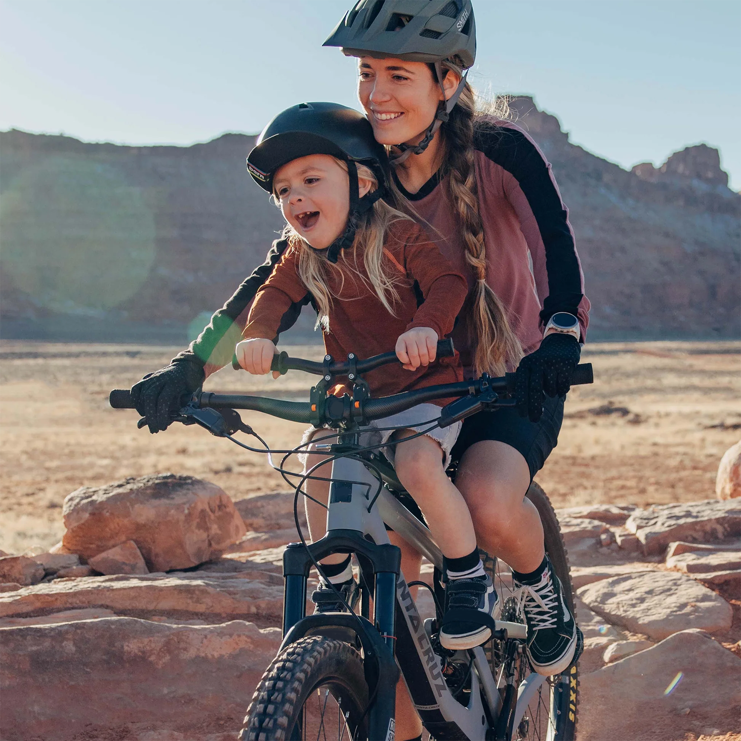 Mountain bike safety seat
