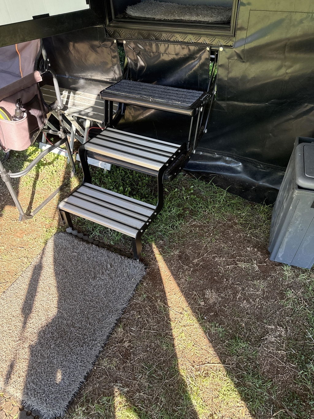 Custom-Fit Caravan Extension Step – Rock-Solid Access, Adjustable Legs, Heavy-Duty Design