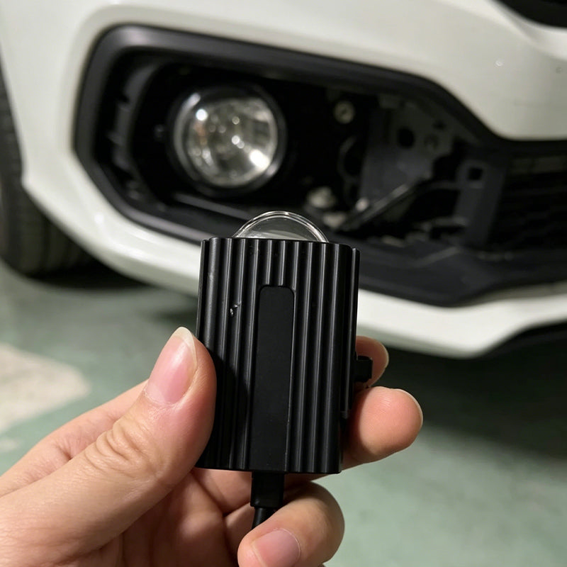 Shockproof, high-lumen, flickering white and yellow beam fog lights