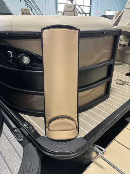Overboard Cooler – Hanging Marine Ice Chest for Boats, Sandbars & Parties 🛥️🧊🍻