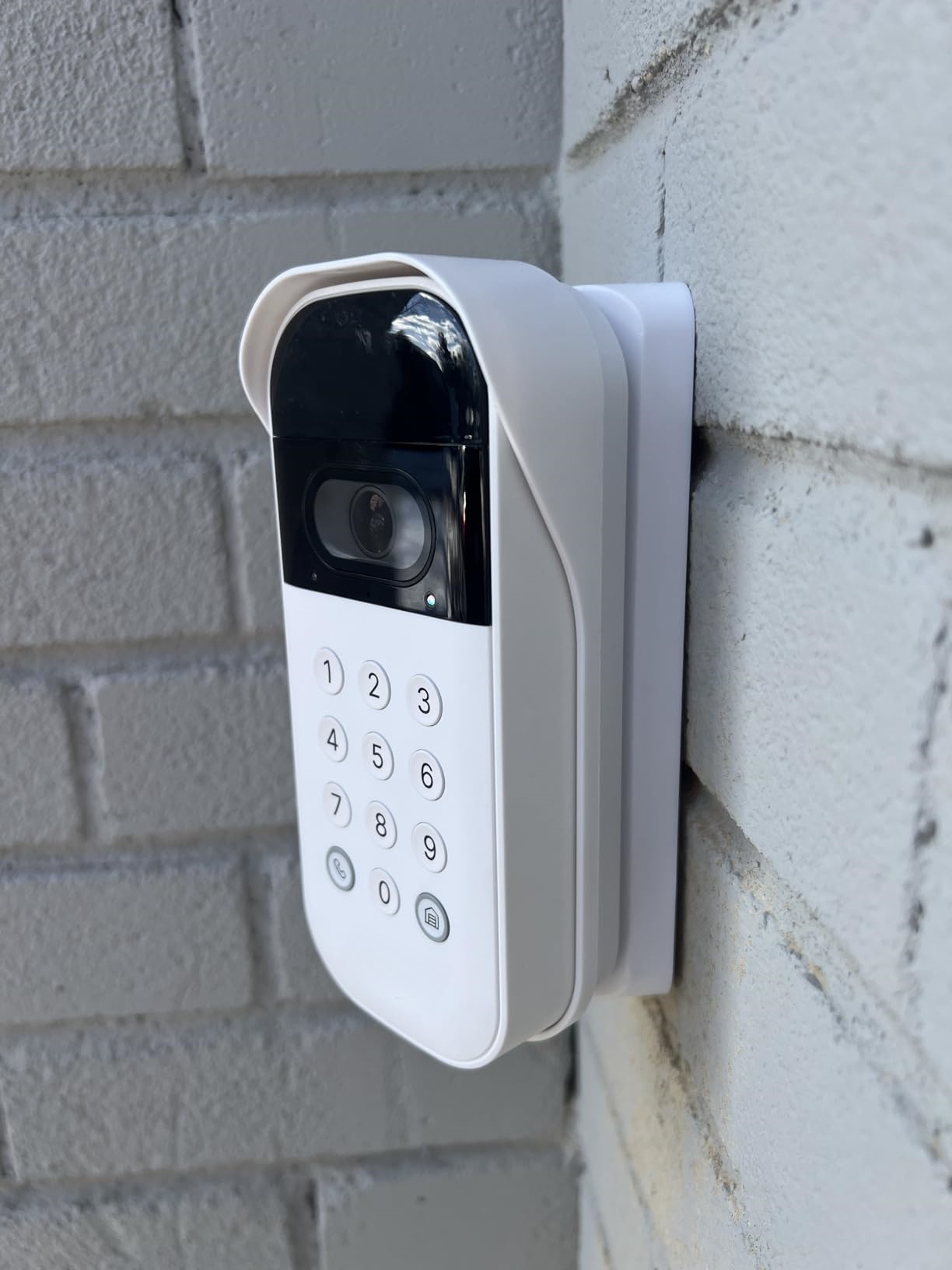 Smart Garage Video Keypad – Wide-Angle Camera & PIN Access System 🎥🔐🚗