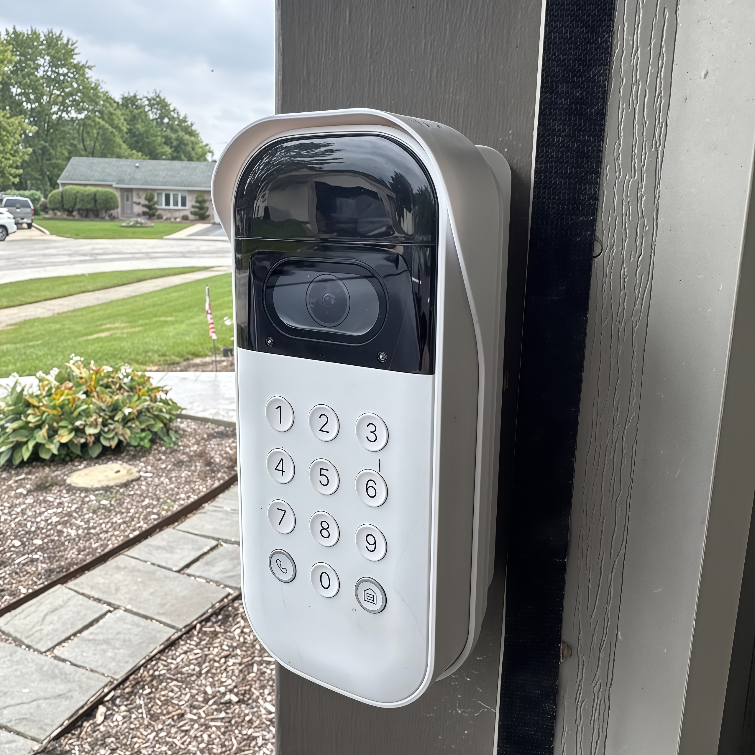 Smart Garage Video Keypad – Wide-Angle Camera & PIN Access System 🎥🔐🚗