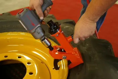 Tire Bead Breaker – Heavy-Duty Pneumatic Tool for Fast & Safe Tire Repair