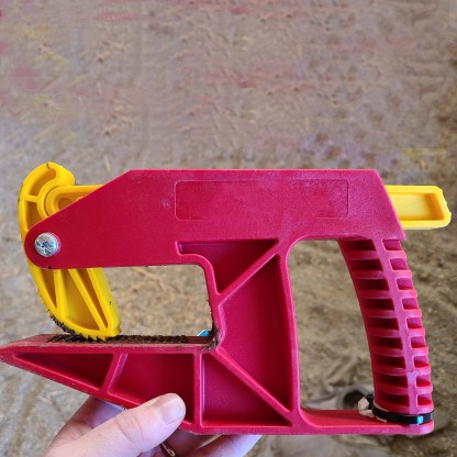Mat Handling Tool (Specifically for Stable Mats)