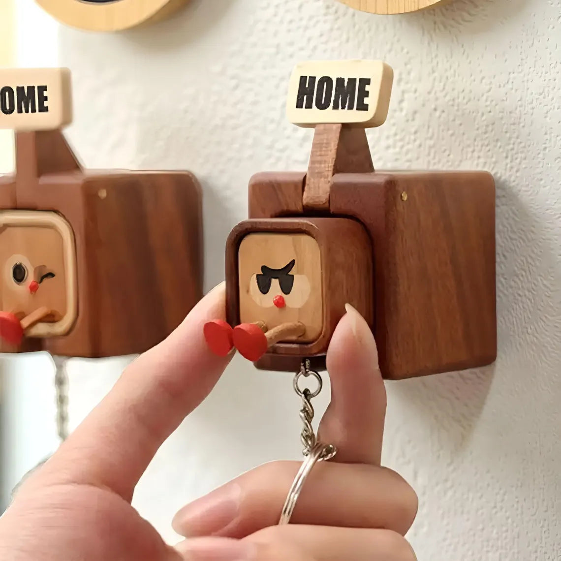 Wooden Key Holder – Funny Face Wall Mount