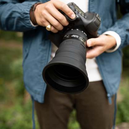 Universal Lens Hood – Foldable, Compact, and Easy to Use