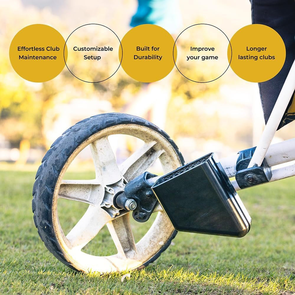Portable golf club cleaner