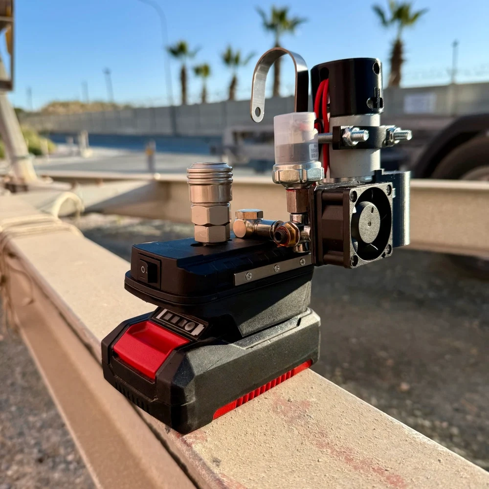 Mini Compressor for Nail Guns – Portable & Lightweight Air Source 🔨💨⚡