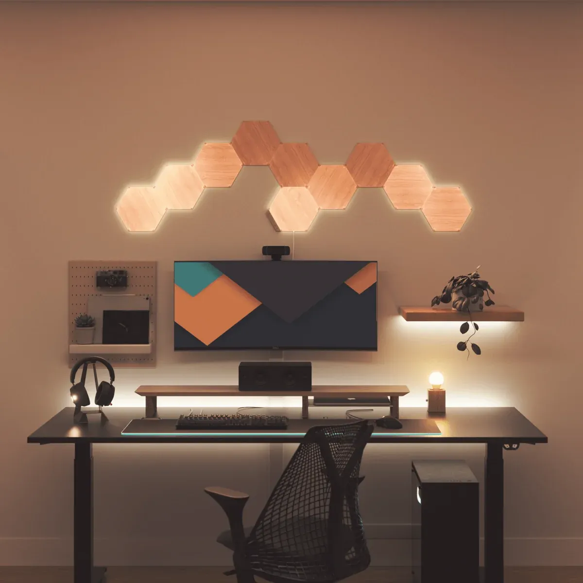 Smart Wooden Light Panels – Modular Hexagonal Wall Lighting with Real Birch Veneer 🌿💡✨