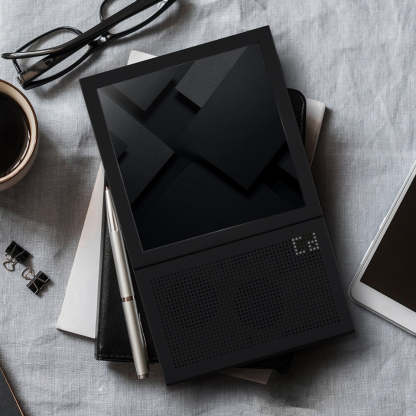 Portable CD Player with Bluetooth 5.1, Built-in Speaker &amp; Wall-Mountable Design, LED Display Anti-Shock Protection