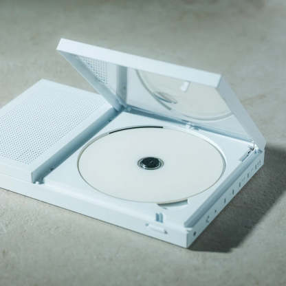 Portable CD Player with Bluetooth 5.1, Built-in Speaker &amp; Wall-Mountable Design, LED Display Anti-Shock Protection
