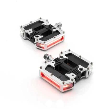 Flat Pedals with Integrated Bike Lights – High Traction for Road and Off-Road Riding