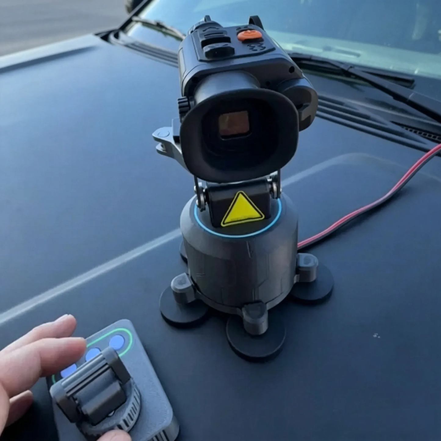 Outdoor Thermal Scanner Mount with Remote Control & Stable Magnetic Base