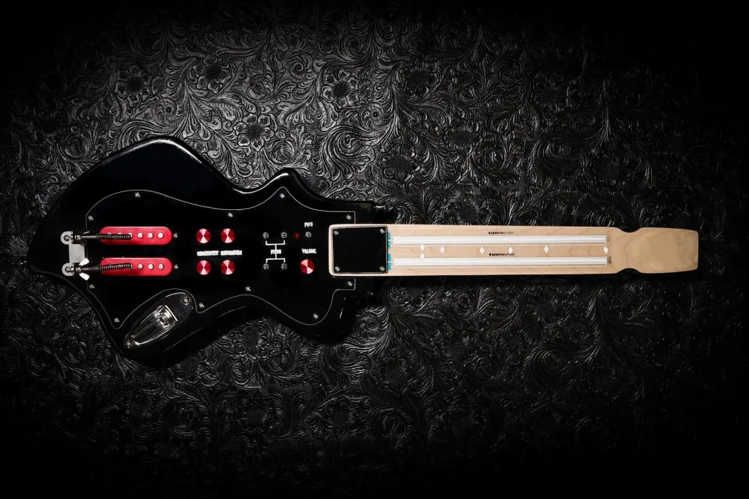 Spring-Driven Analog Synth-Lute – Magnetic Resonance Instrument with Swappable ToneSprings
