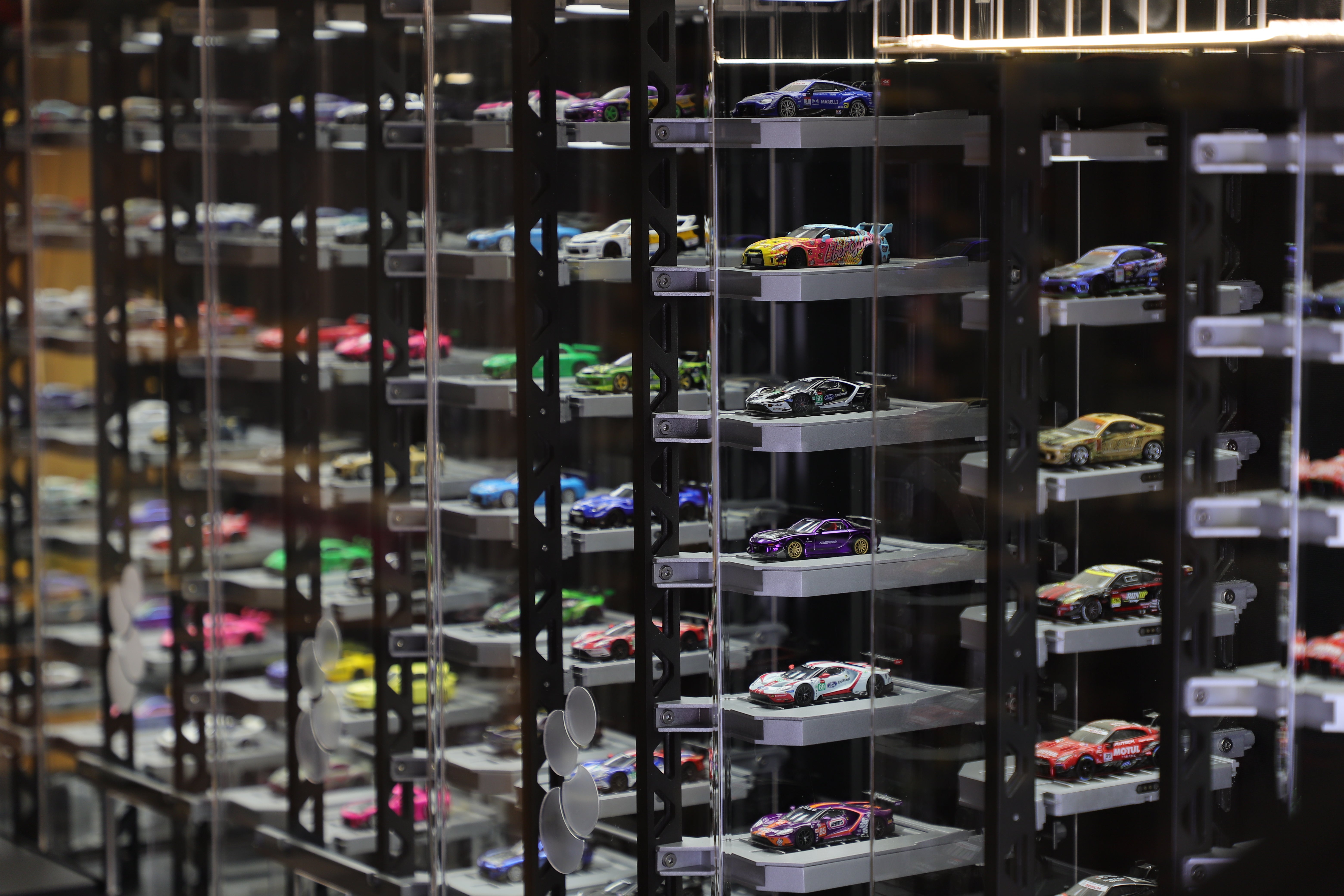 Large 1:64 model car collection displayed in Parksible