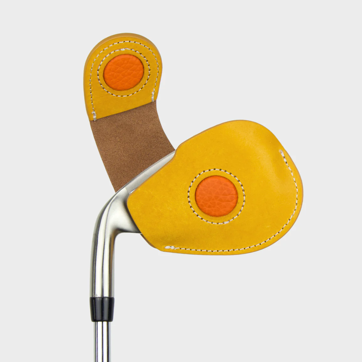 Leather Magnetic Iron Headcover – Premium Protection with Timeless Style
