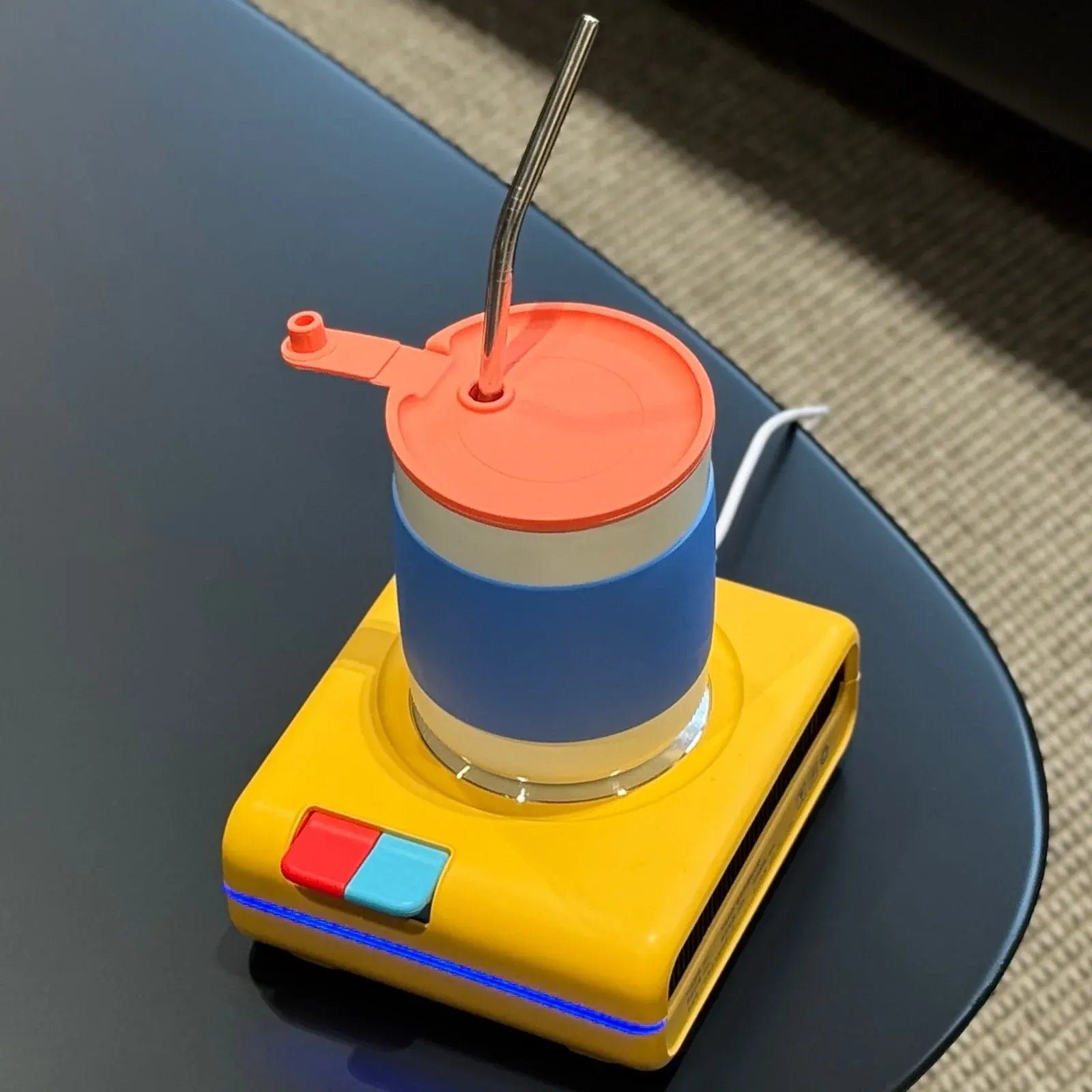 Quick Cooling Cup – Hot & Cold Control in One Touch