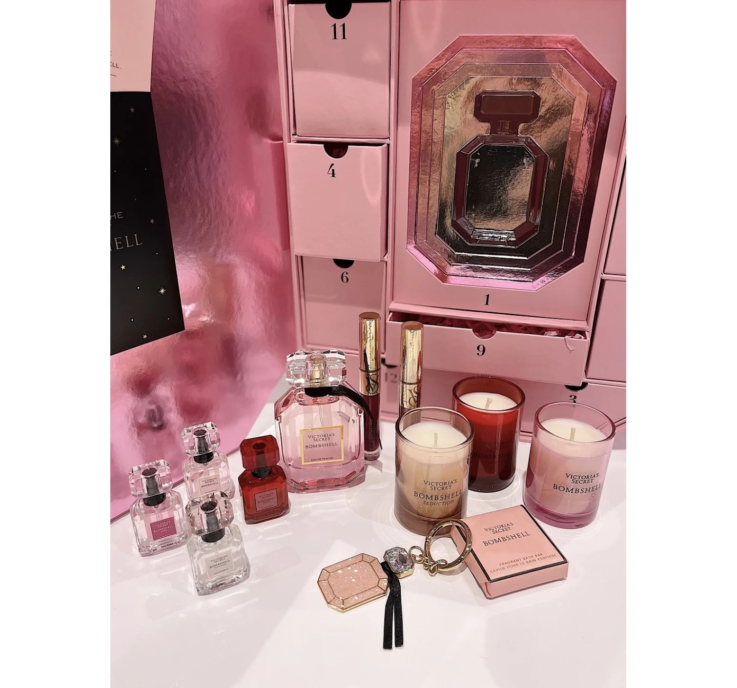 VS 12 Days of Bombshell Beauty Advent Calendar 2022 Gift perfume