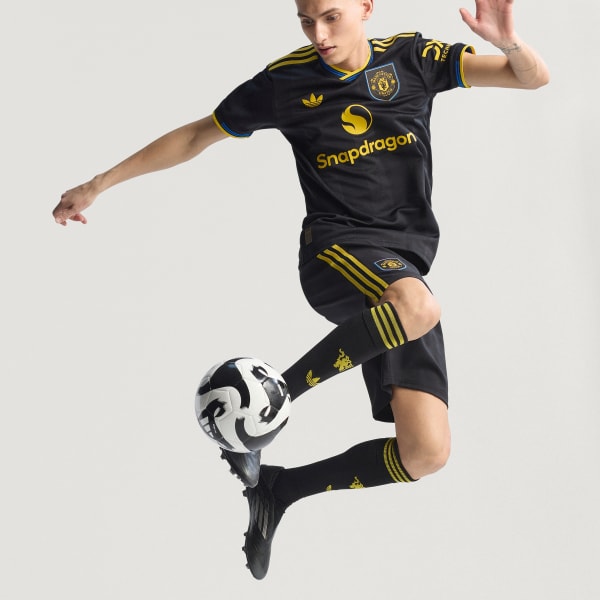 Black Manchester United 25/26 Third Authentic Jersey