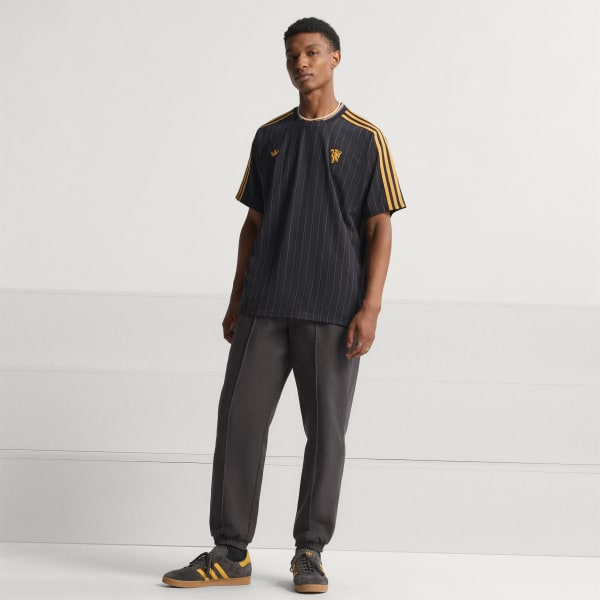 Black Manchester United Terrace Icons Jersey