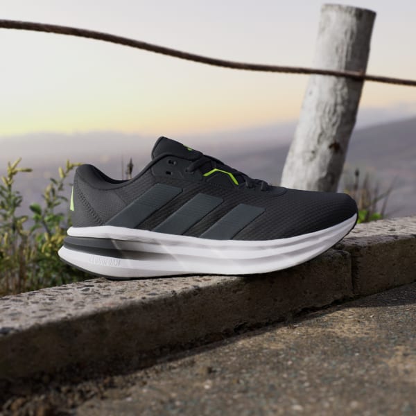 Black Galaxy 7 Running Shoes