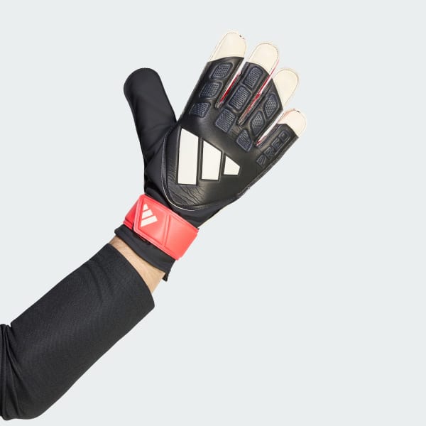 Black PREDATOR GOALKEEPER GLOVE TRAINING