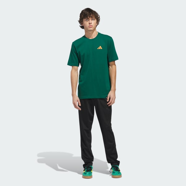 Green Everyday Getaway Graphic T-shirt