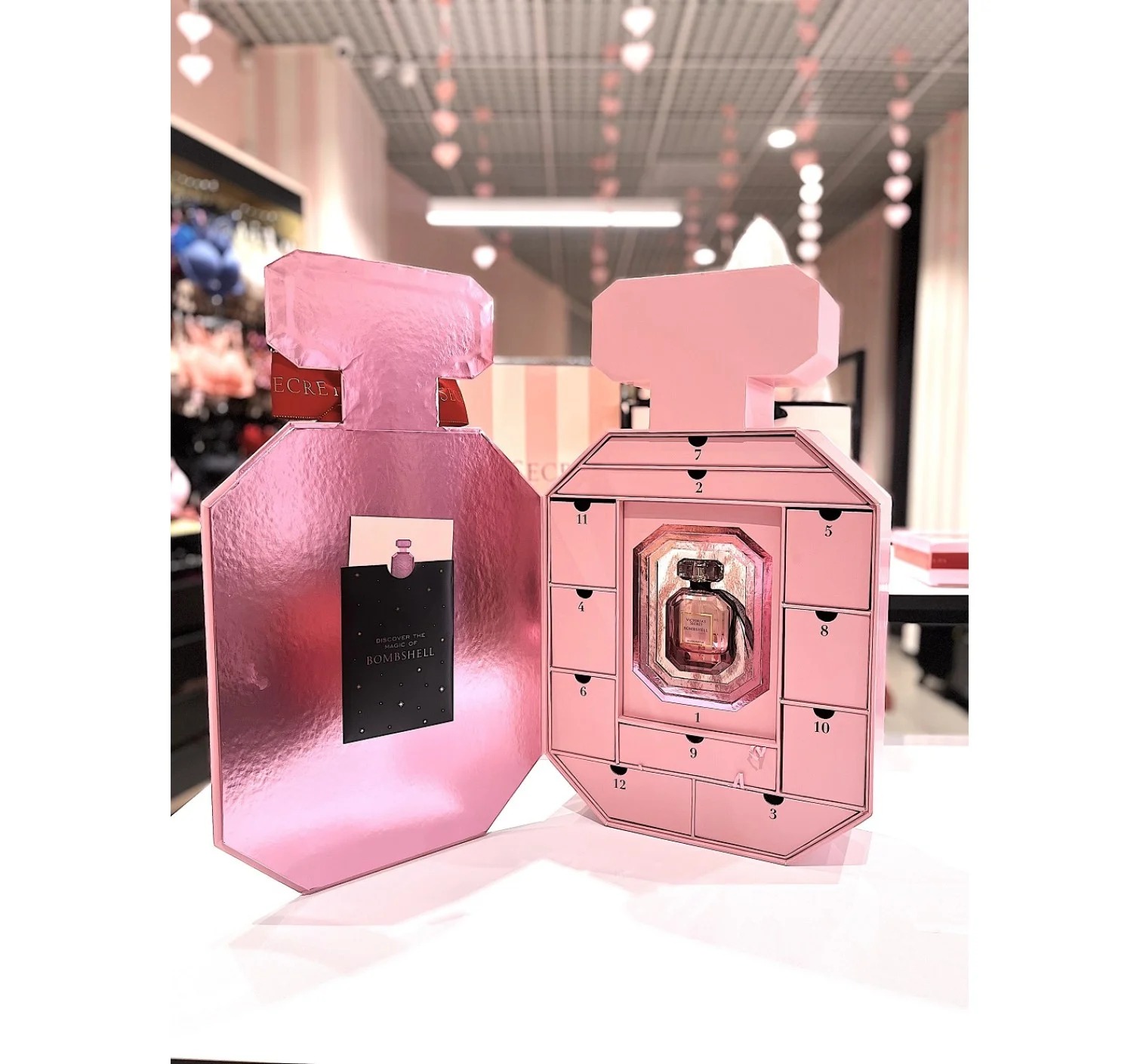 VS 12 Days of Bombshell Beauty Advent Calendar 2022 Gift perfume