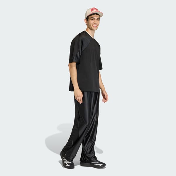 Black STADIUM GRAPHIC MESH TEE