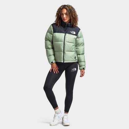 The Nothtrth Face Women's 1996 Retro Nuptse Jacket / Slate Moss
