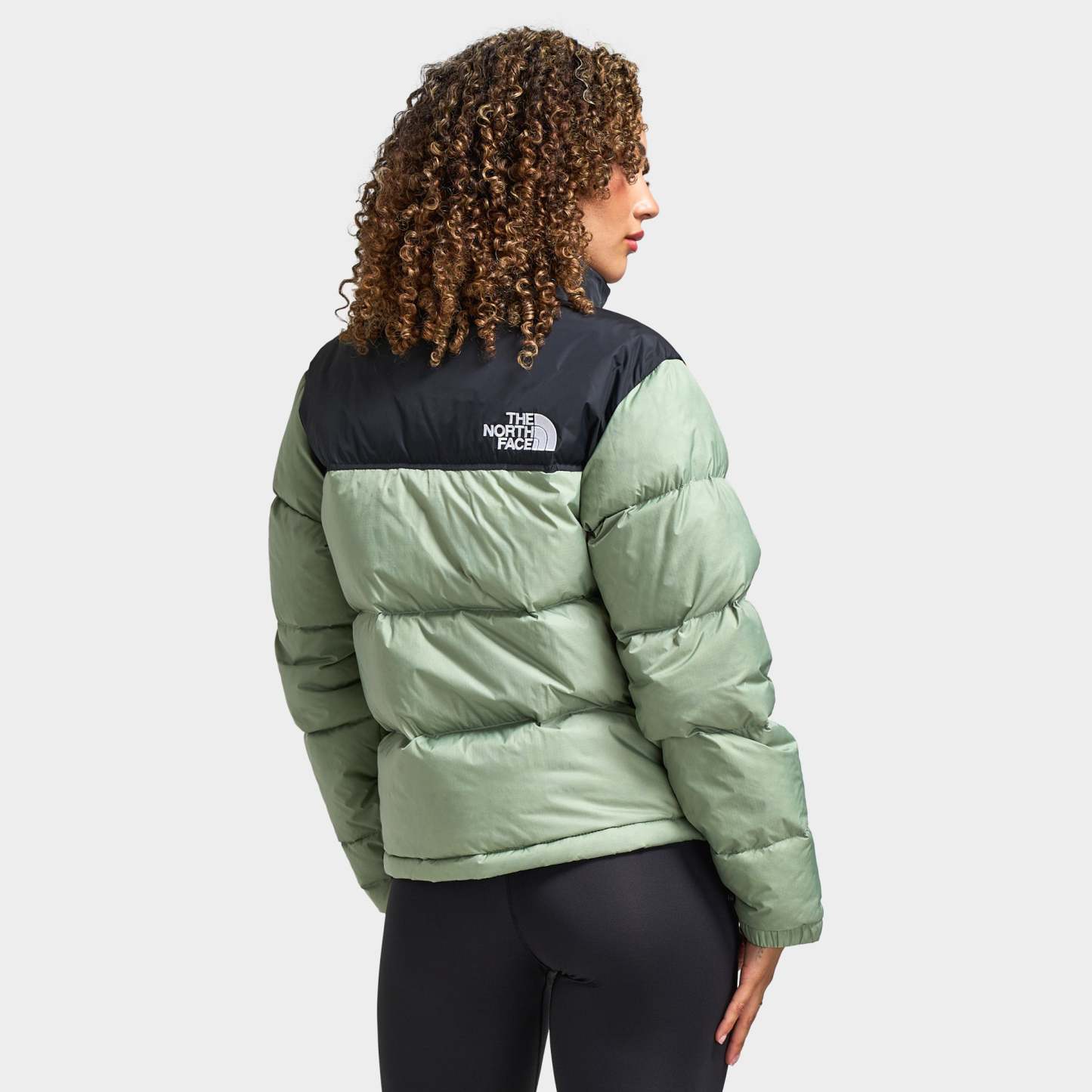 The Nothtrth Face Women's 1996 Retro Nuptse Jacket / Slate Moss