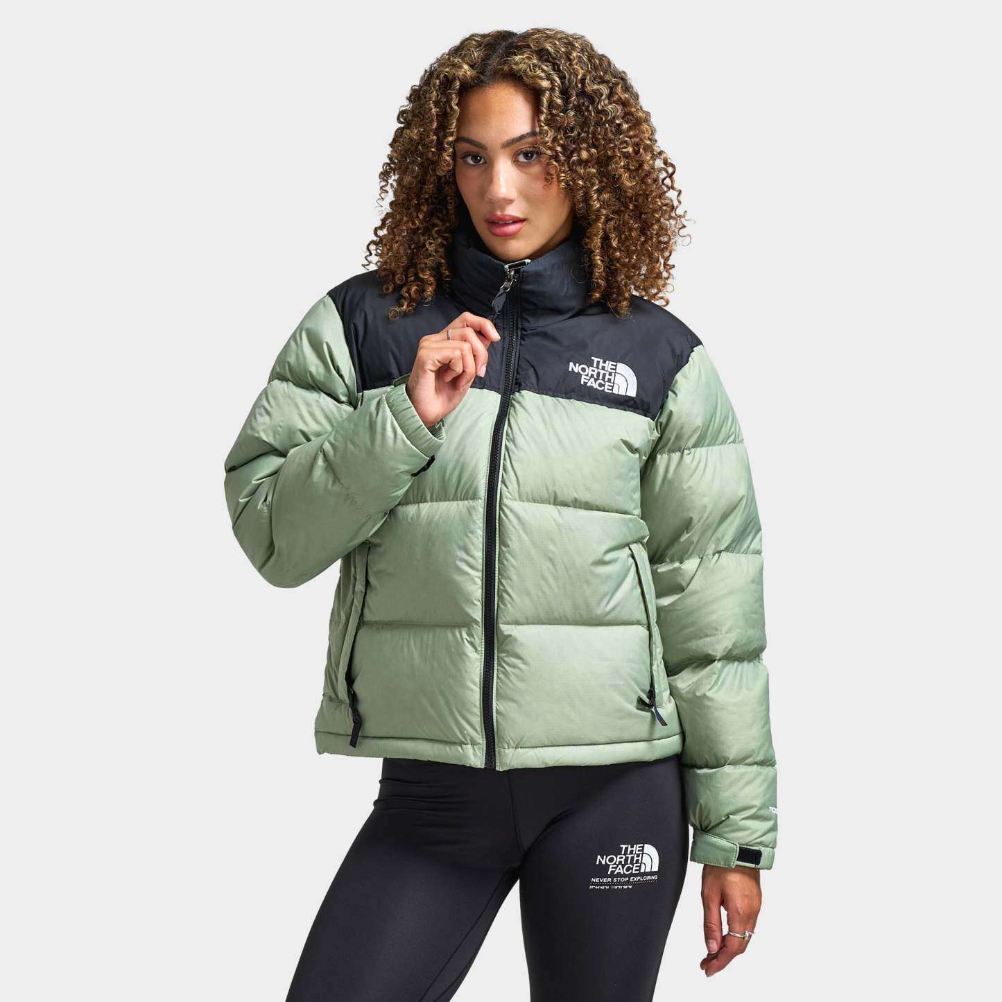 The Nothtrth Face Women's 1996 Retro Nuptse Jacket / Slate Moss