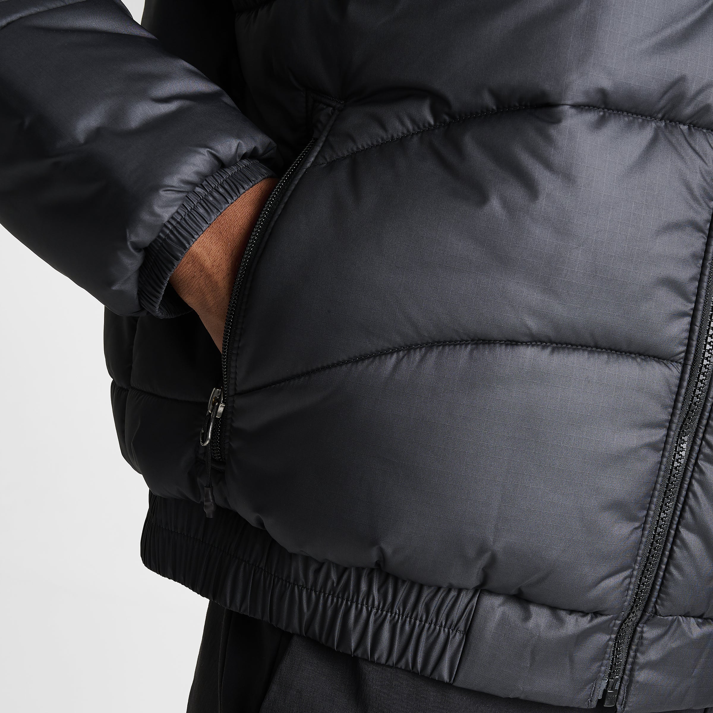 The Nothtrth Face 2000 Puffer Jacket / TNF Black