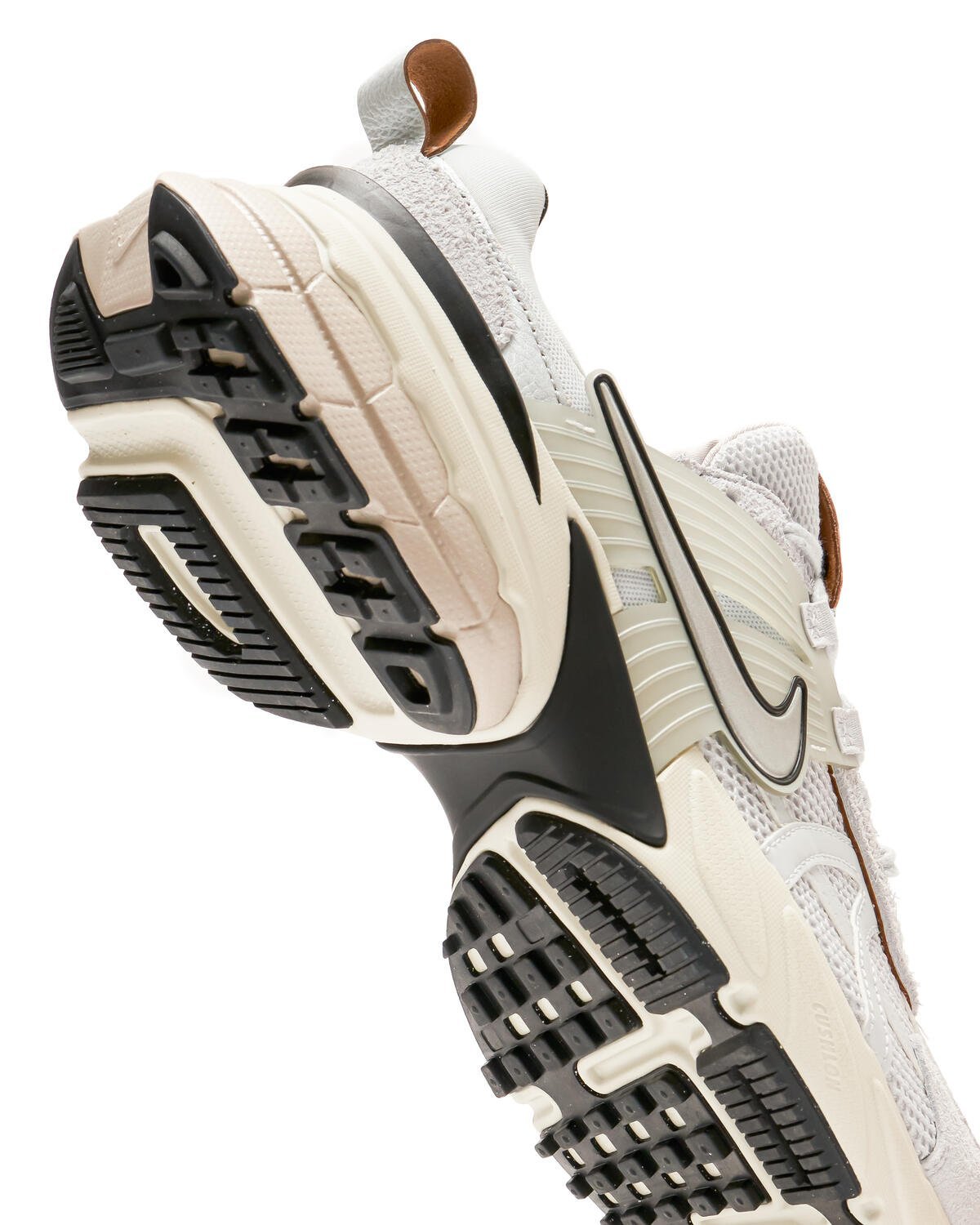 nithtke WMNS V2K RUN