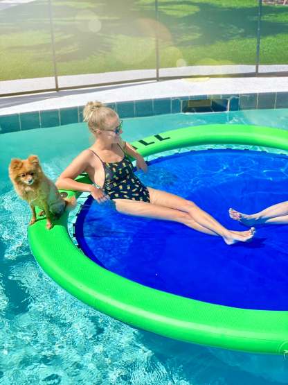 (☀SUMMER LIMITED 💥90% OFF EVERY 2 PCS)PORTABLE INFLATABLE OUTDOOR WATER FLOATING MAT