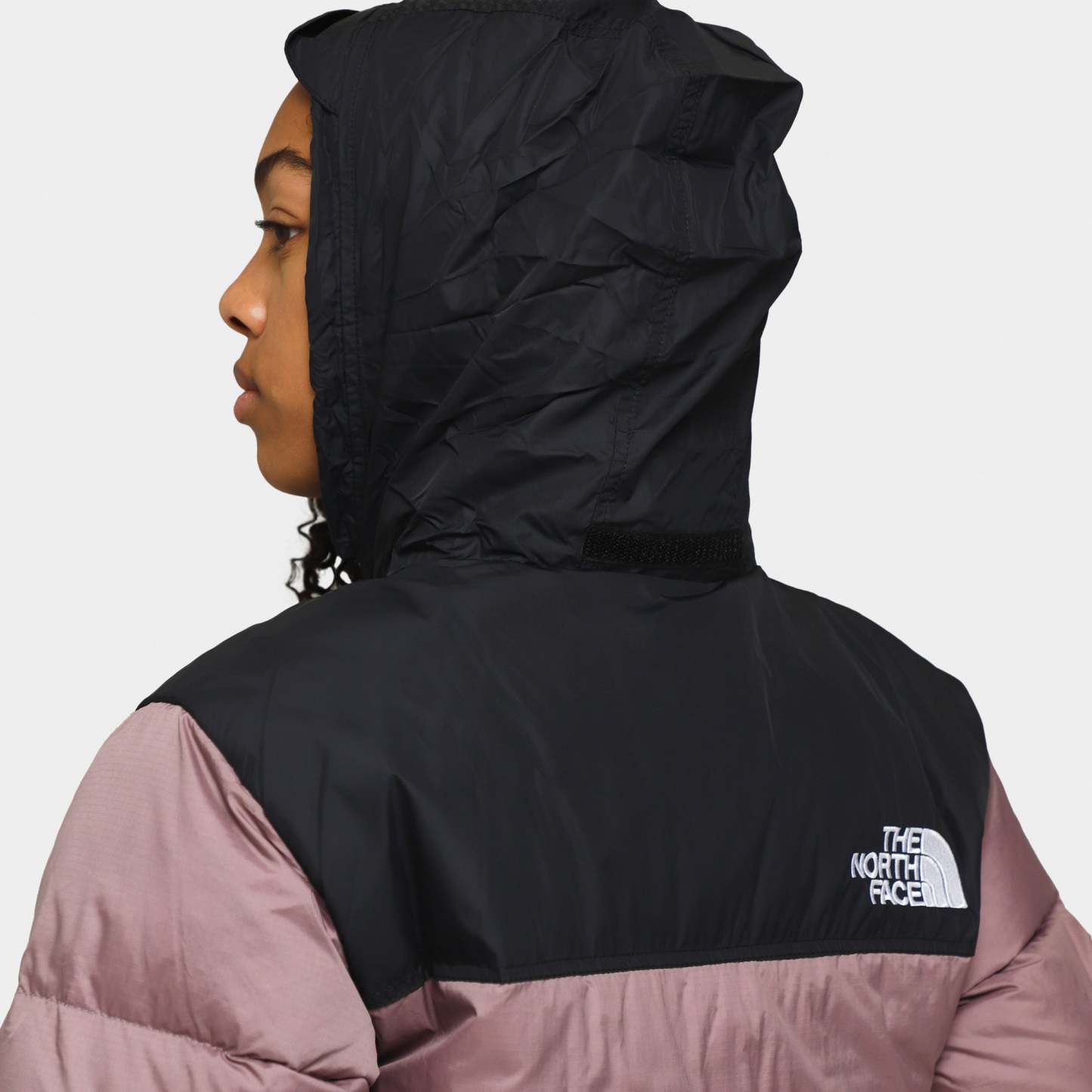 ザ・ノース・フェイス ウィメンズ 1996 レトロ ヌプシ ジャケット フォーングレー／TNFブラック