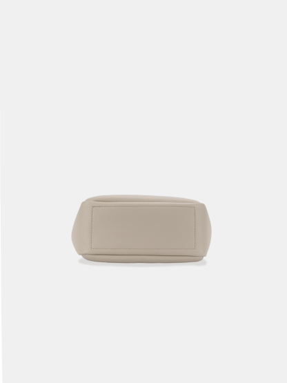 Luckcus Smooth Leather Tote with Metal Clasp