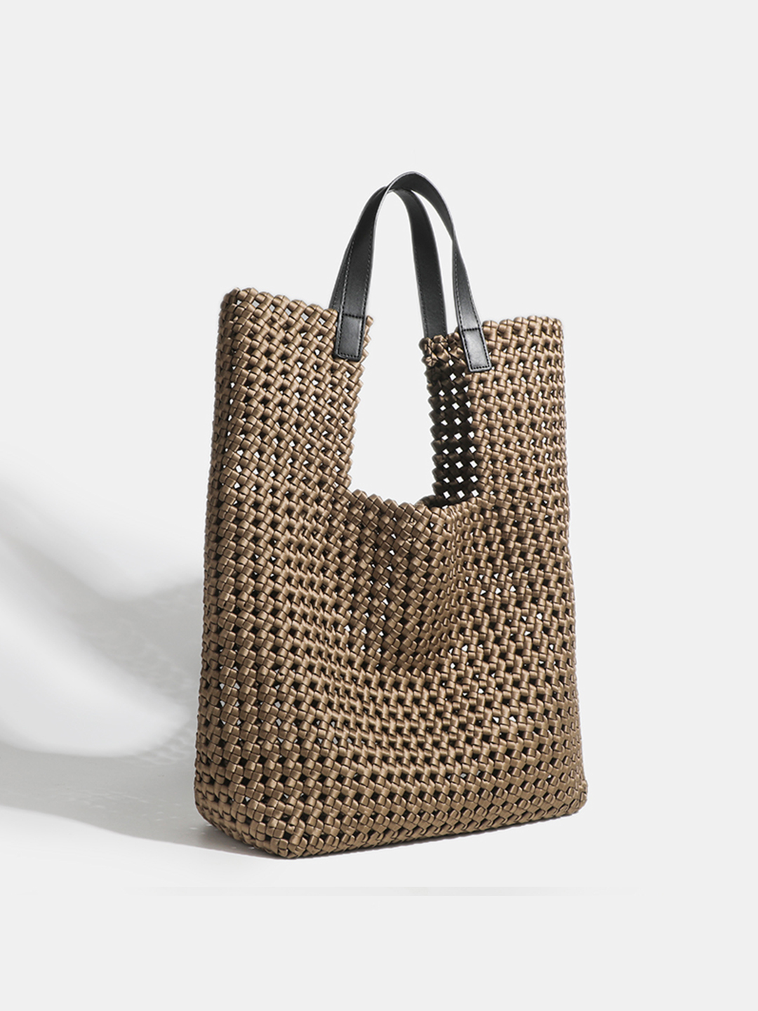 Luckcus Handwoven Nylon Pinwheel-Knot Tote