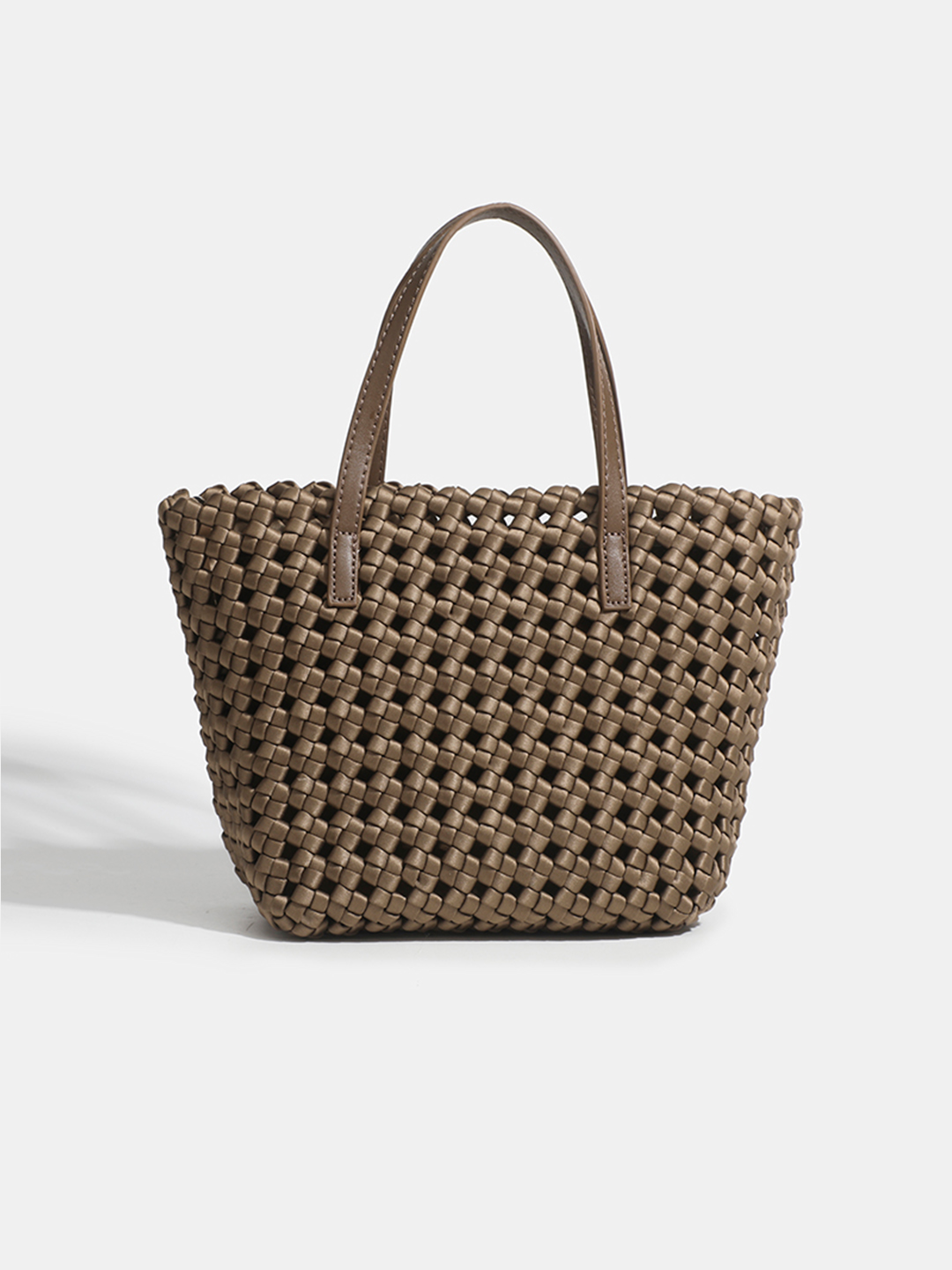 Luckcus Mini Woven Handheld Mini Bag in Delicate Volume