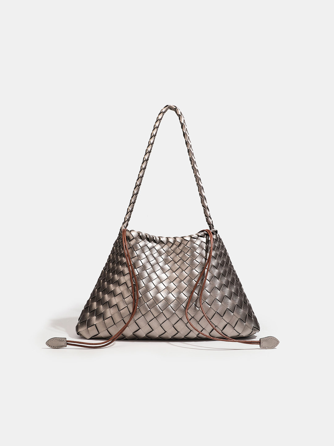 Luckcus Petite Woven Trapeze Shoulder Bag in Linear Grace