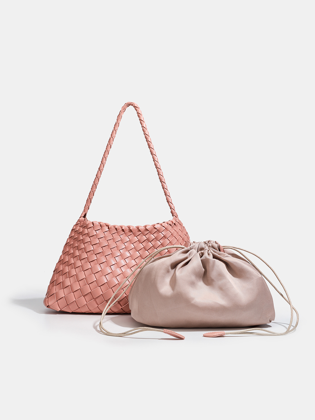 Luckcus Petite Woven Trapeze Shoulder Bag in Linear Grace