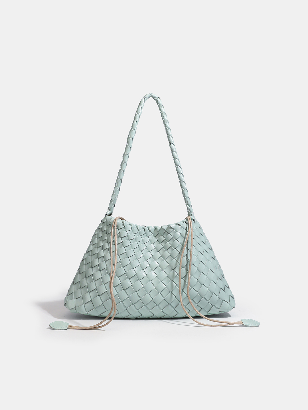 Luckcus Petite Woven Trapeze Shoulder Bag in Linear Grace