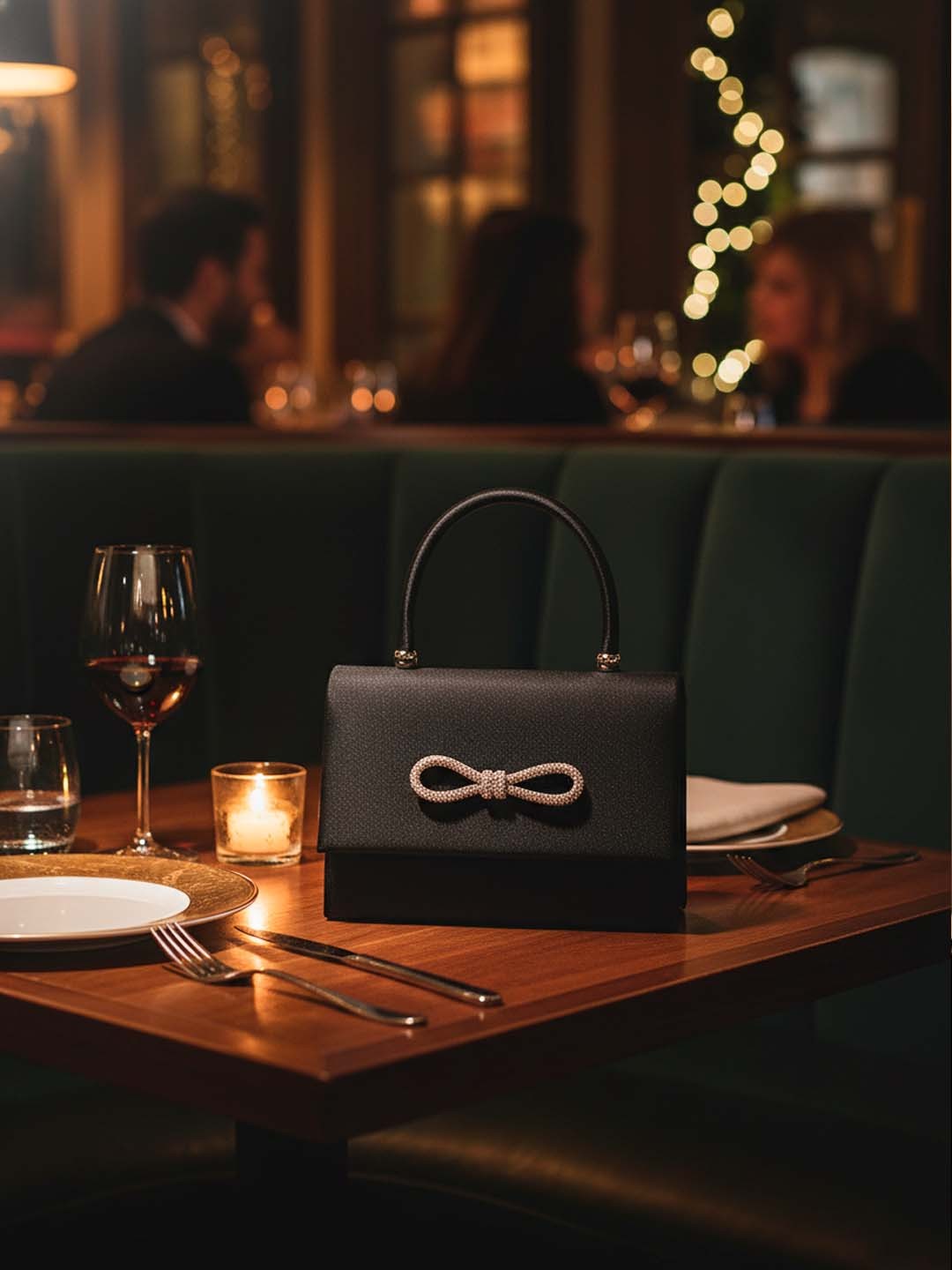 Luckcus Bow Crystal Top-Handle Clutch